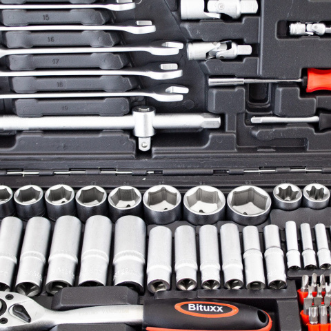 Zestaw narzędzi podręczny w walizce 215 elementów Klucze TORX + Grzechotki Zestaw narzędzi podręczny w walizce 215 elementów Klucze TORX + Grzechotki