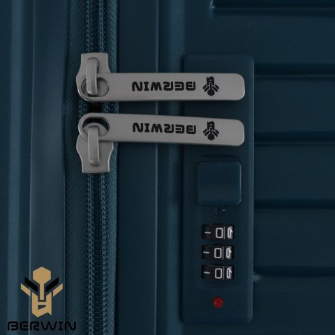 Zestaw 4 walizek podróżnych z beautycase - twarda skorupa, kółka 360°, zamek TSA