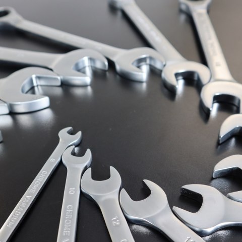 Zestaw kluczy płasko-oczkowych z grzechotką 8-32mm CrV 13 szt Zestaw Polerowane